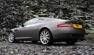 Preview wallpaper aston martin, db9, 2004, gray, side view, style, cars