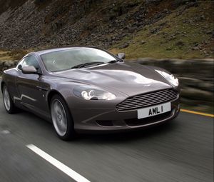 Preview wallpaper aston martin, db9, 2004, gray, front view, style, cars, speed, nature, asphalt