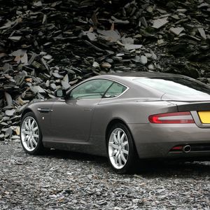 Preview wallpaper aston martin, db9, 2004, gray, rear view, style, cars