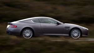 Preview wallpaper aston martin, db9, 2004, gray, side view, style, cars, speed, nature