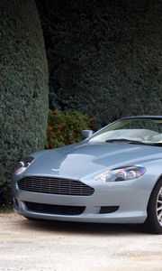 Preview wallpaper aston martin, db9, 2004, blue, side view, style, cars, nature, shrubs, trees