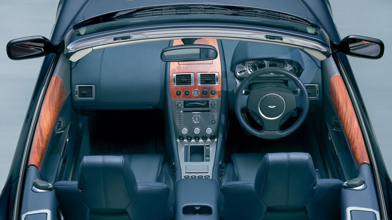 Wallpaper aston martin, db9, 2004, black, salon, interior, steering wheel, speedometer