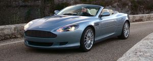 Preview wallpaper aston martin, db9, 2004, blue, side view, style, cars, nature, grass, asphalt