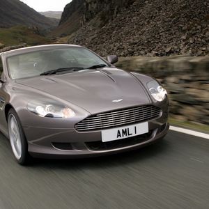 Preview wallpaper aston martin, db9, 2004, gray, front view, style, cars, speed, mountains, asphalt