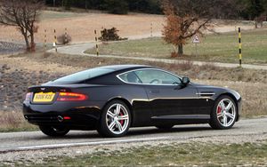 Preview wallpaper aston martin, db9, 2006, black, side view, style, sports, cars, nature, trees