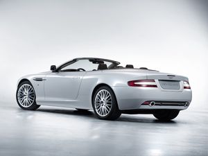 Preview wallpaper aston martin, db9, 2008, white, side view, style, cars