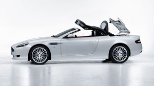 Preview wallpaper aston martin, db9, 2008, white, side view, style, sports, cars