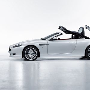 Preview wallpaper aston martin, db9, 2008, white, side view, style, sports, cars