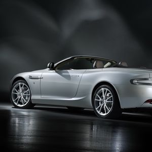 Preview wallpaper aston martin, db9, 2010, white, side view, style, car, reflection