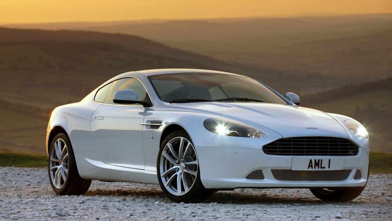 Wallpaper aston martin, db9, 2010, white, side view, style, sports, cars, nature, sunset