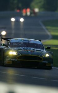 Preview wallpaper aston martin, dbr9, 2005, green, front view, style, sports, cars, track, racing