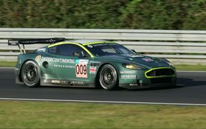 Preview wallpaper aston martin, dbr9, 2005, green, side view, style, sports, car, racing car, speed, trees, grass
