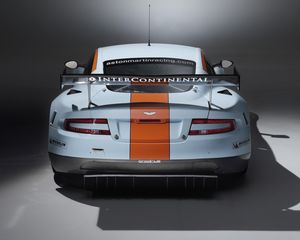 Preview wallpaper aston martin, dbr9, 2008, white, rear view, style, sports, auto