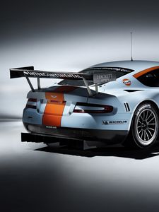 Preview wallpaper aston martin, dbr9, 2008, white, rear view, style, cars, sports