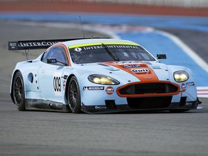 Preview wallpaper aston martin, dbr9, 2008, white, front view, style, sports, car, racing car, track
