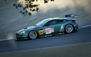 Preview wallpaper aston martin, dbrs9, 2005, green, side view, style, cars, sports, asphalt, speed