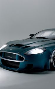 Preview wallpaper aston martin, dbrs9, 2005, green, front view, style, cars, sports