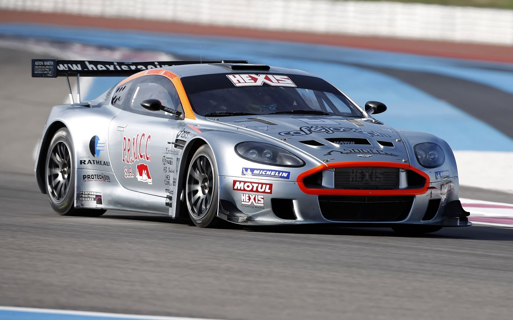 U s cars. Aston Martin dbrs9 gt3. Aston Martin db9 2005. Aston Martin db9 gt3. Aston Martin db9 гоночный.