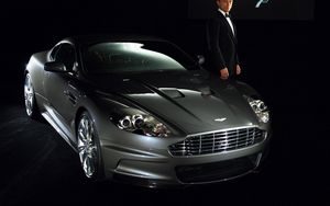 Preview wallpaper aston martin, dbs, 2006, gray, front view, style, auto