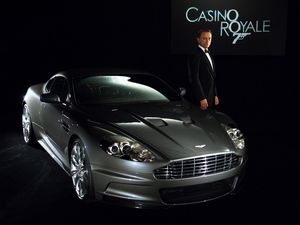 Preview wallpaper aston martin, dbs, 2006, gray, front view, style, auto