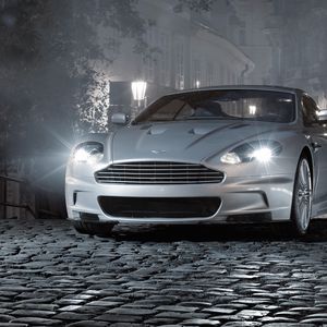 Preview wallpaper aston martin, dbs, 2008, gray, front view, style, cars, street