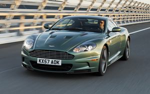 Preview wallpaper aston martin, dbs, 2008, green, front view, cars, speed