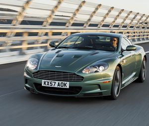 Preview wallpaper aston martin, dbs, 2008, green, front view, cars, speed