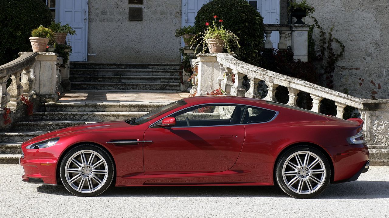 Wallpaper aston martin, dbs, 2008, red, side view, cars, building