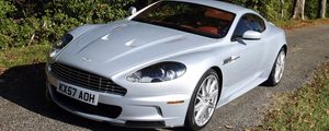 Preview wallpaper aston martin dbs, 2008, white, front view, grass, trees