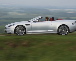 Preview wallpaper aston martin, dbs, 2009, silver metallic, side view, style, cars, speed