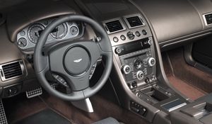 Preview wallpaper aston martin, dbs, 2010, salon, interior, steering wheel, speedometer