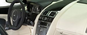 Preview wallpaper aston martin, dbs, 2010, salon, interior, steering wheel, speedometer