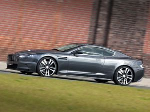 Preview wallpaper aston martin, dbs, 2010, gray, side view, style, grass