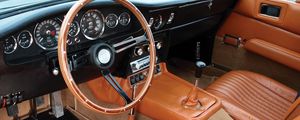 Preview wallpaper aston martin, dbs, v8, 1969, salon, interior, steering wheel, speedometer