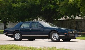 Preview wallpaper aston martin, lagonda, 1976, blue, side view, cars, nature