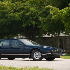 Preview wallpaper aston martin, lagonda, 1976, blue, side view, cars, nature