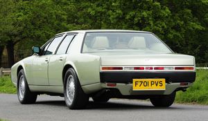 Preview wallpaper aston martin, lagonda, 1987, green, rear view, car