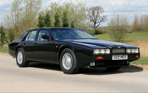 Preview wallpaper aston martin lagonda, 1987, black, side view, nature, asphalt