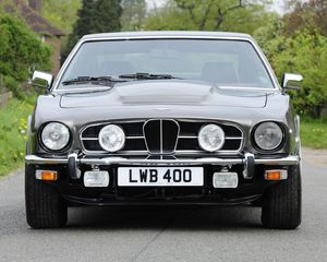 Preview wallpaper aston martin, lagonda, v8, 1974, black, front view, style, asphalt