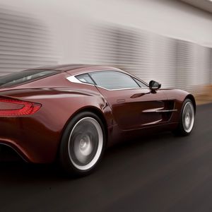 Preview wallpaper aston martin, one-77, 2009, red, side view, style, speed