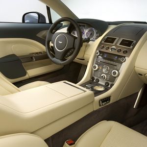 Preview wallpaper aston martin, rapide, 2009, salon, interior, steering wheel, speedometer