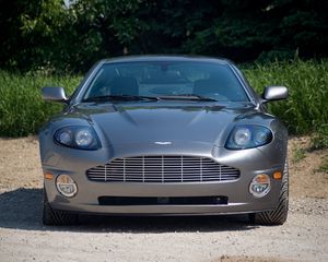 Preview wallpaper aston martin, v12, vanquish, 2001, gray, front view, auto