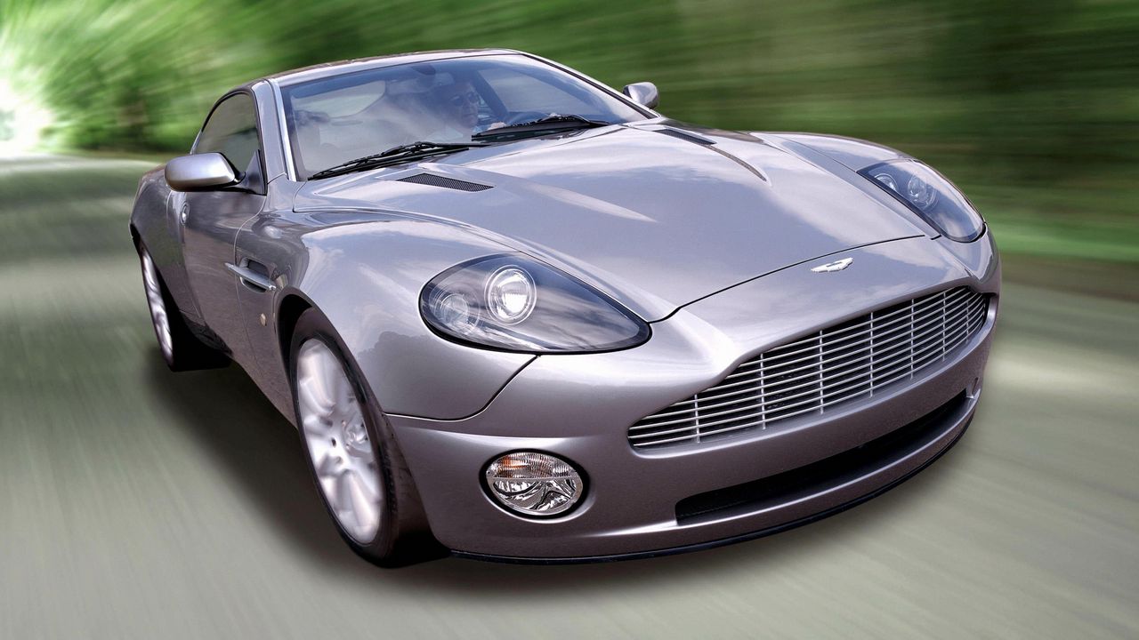 Wallpaper aston martin, v12, vanquish, 2001, lilac, front view, cars, speed