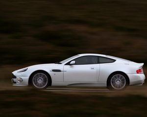 Preview wallpaper aston martin, v12, vanquish, 2004, white, side view, cars, speed