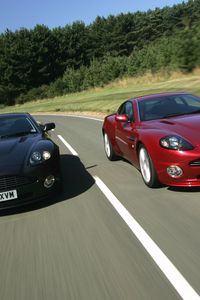 Preview wallpaper aston martin, v12, vanquish, 2004, black, red, front view, cars, speed