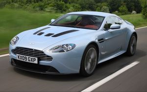 Preview wallpaper aston martin, v12, zagato, 2009, front view, metallic blue, speed, style, cars, nature