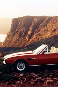 Preview wallpaper aston martin, v8, 1977, red, side view, cabriolet, auto, nature