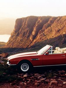 Preview wallpaper aston martin, v8, 1977, red, side view, cabriolet, auto, nature