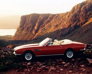 Preview wallpaper aston martin, v8, 1977, red, side view, cabriolet, auto, nature