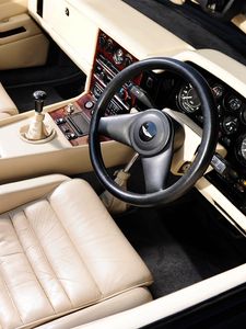 Preview wallpaper aston martin, v8, 1988, salon, interior, steering wheel, speedometer